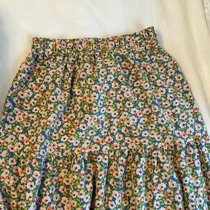 Floral Maxi skirt